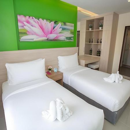 R-Con Hotel @ Siam Pattaya Buitenkant foto
