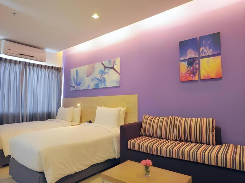 R-Con Hotel @ Siam Pattaya Buitenkant foto