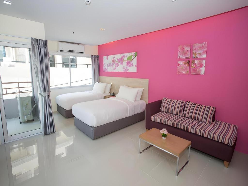 R-Con Hotel @ Siam Pattaya Buitenkant foto