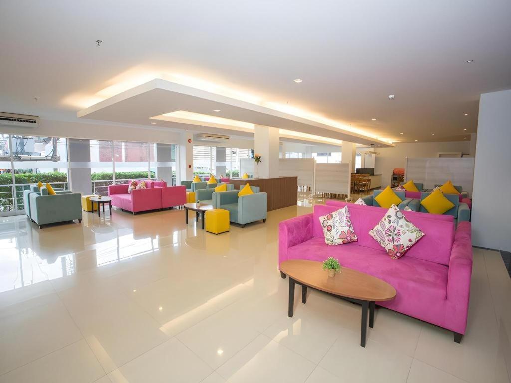 R-Con Hotel @ Siam Pattaya Buitenkant foto