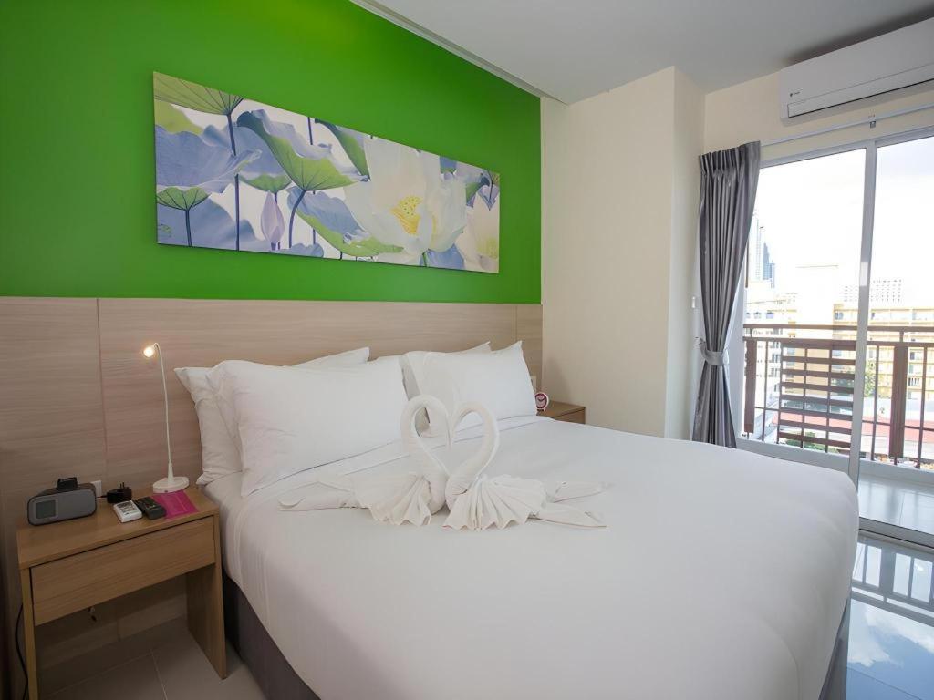 R-Con Hotel @ Siam Pattaya Buitenkant foto