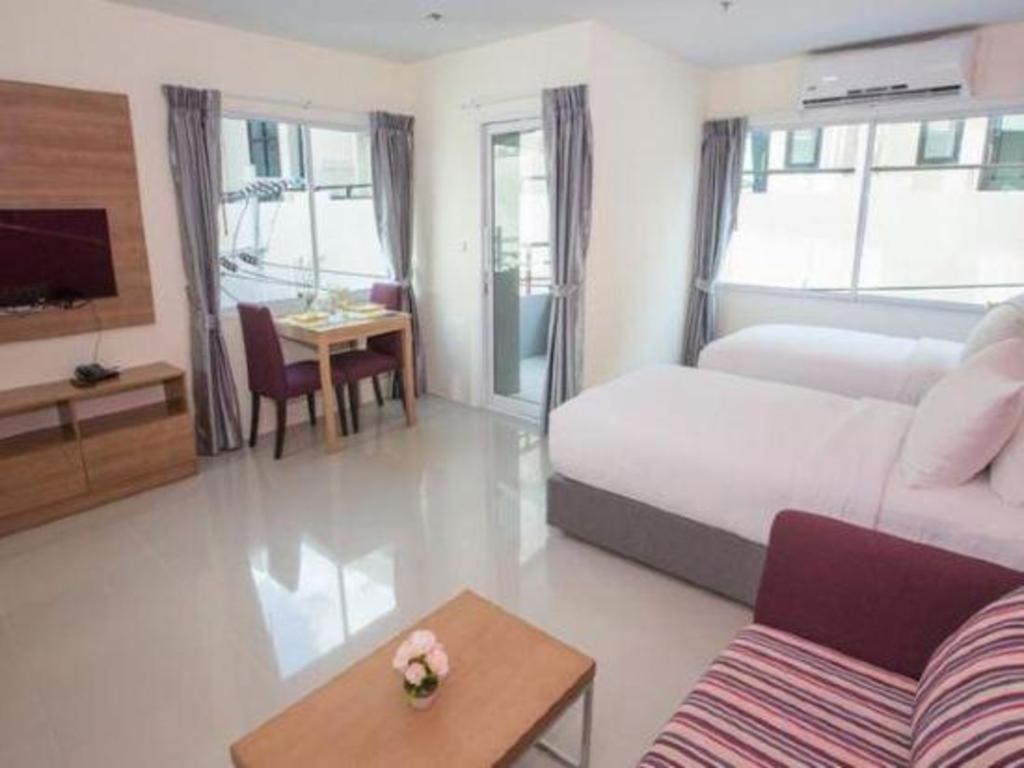 R-Con Hotel @ Siam Pattaya Buitenkant foto